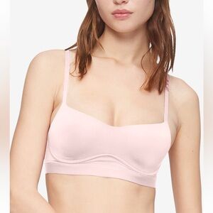 NWT Calvin Klein Women's Perfectly Fit Flex Lightly Lined Bralette